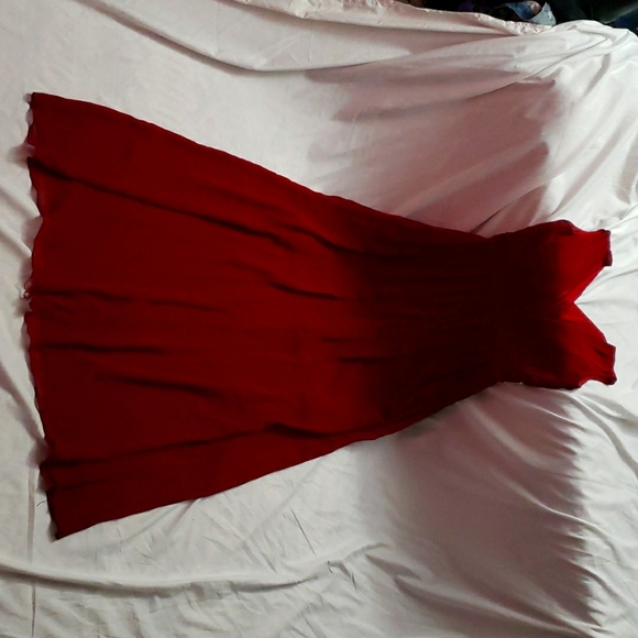 Burgundy/ redwine dress/ size small. - Picture 4 of 6